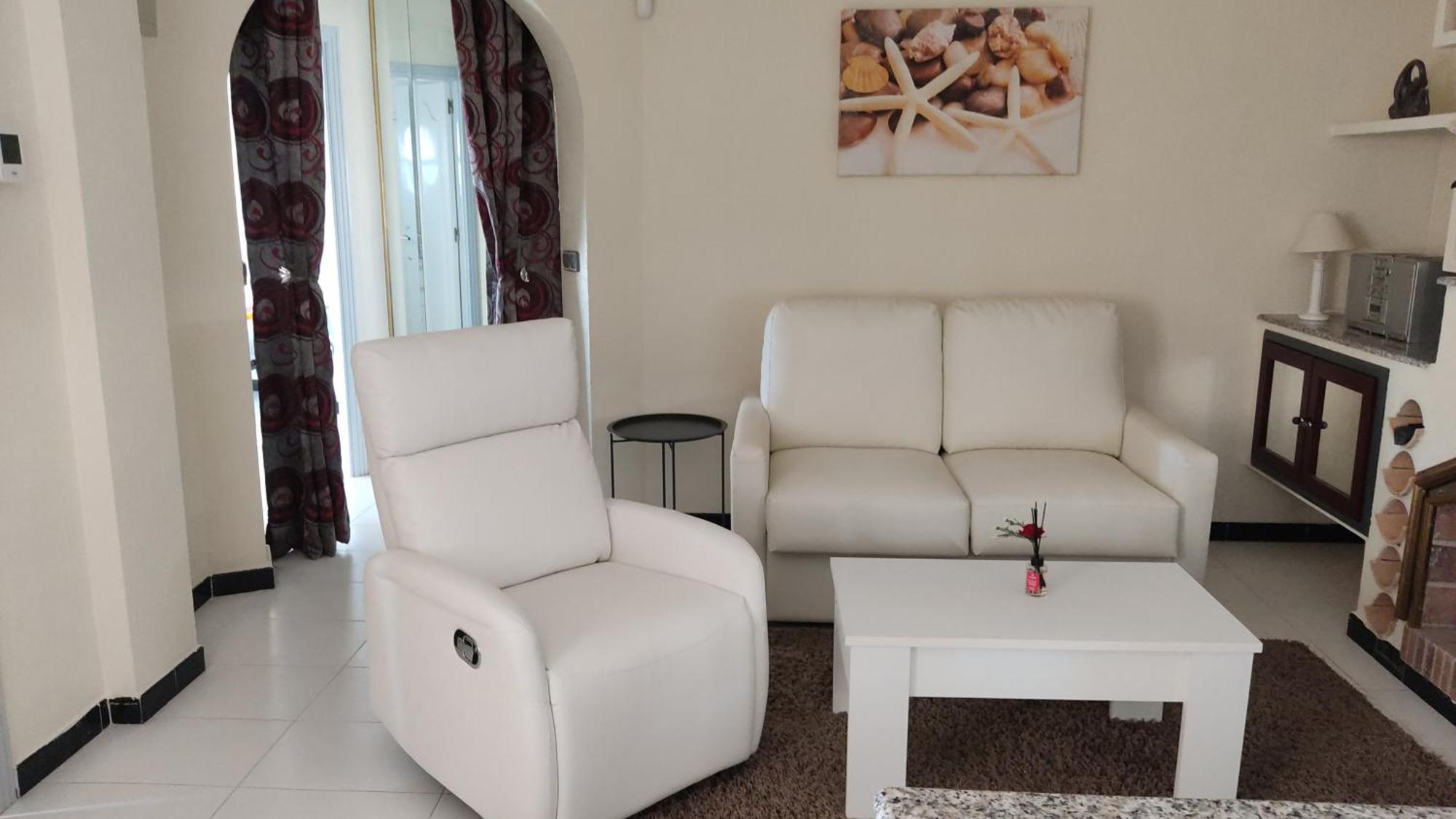 Confortable Apartamento Con Vistas Al Mar Торевиеха Екстериор снимка